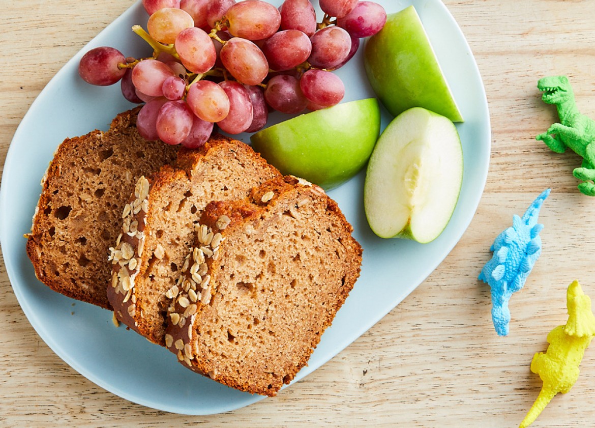 DATE, OATMEAL & QUINOA LOAF