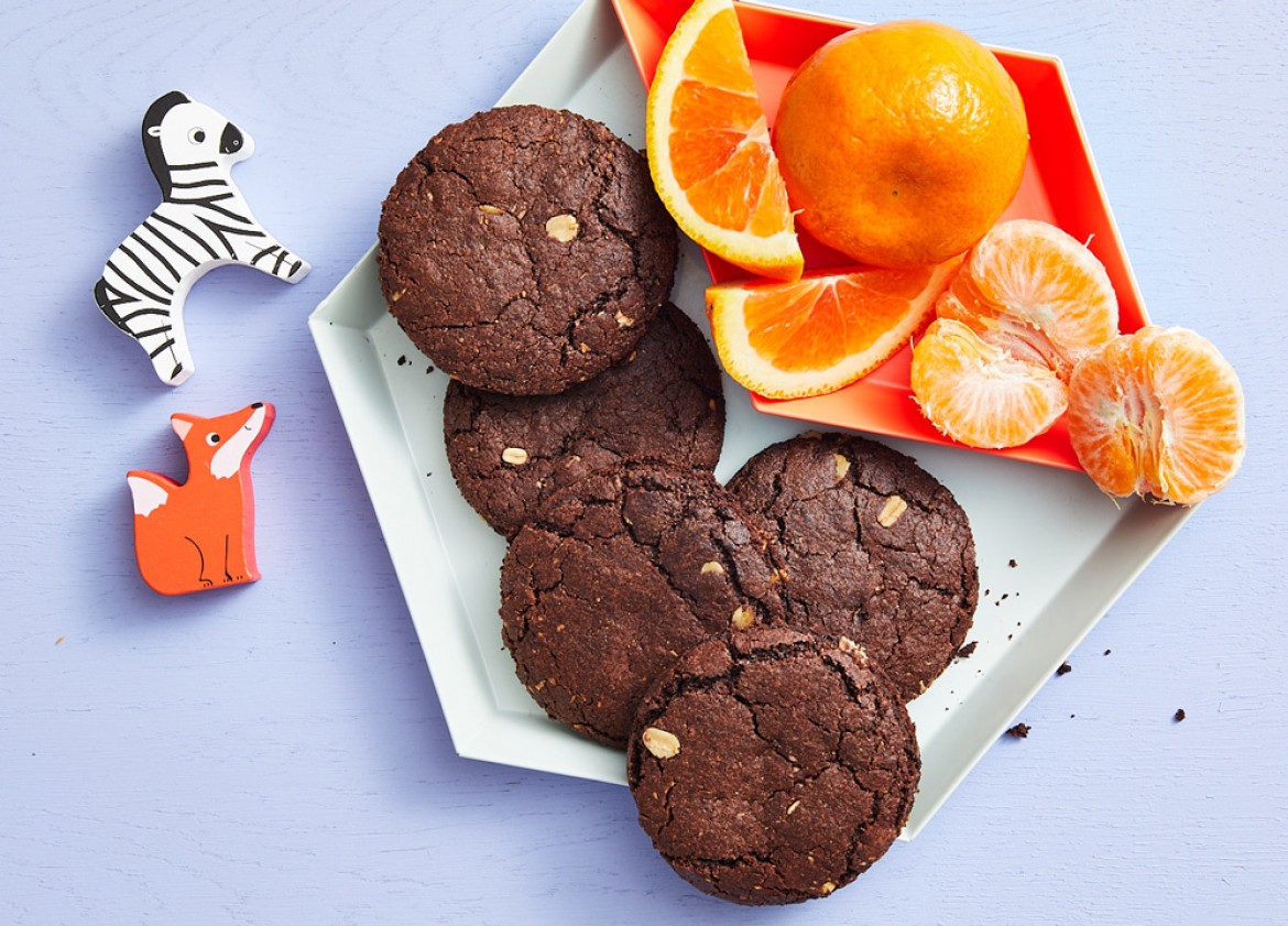 SPELT, COCOA & CINNAMON COOKIES
